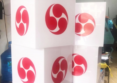 bảng hộp đèn mica