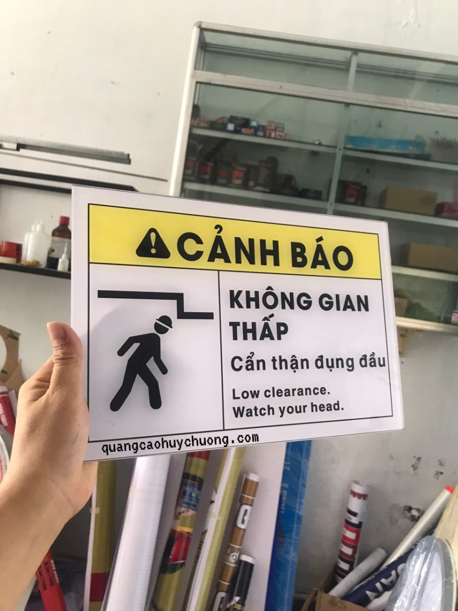 bảng-mica-lấy-liền-quận-12