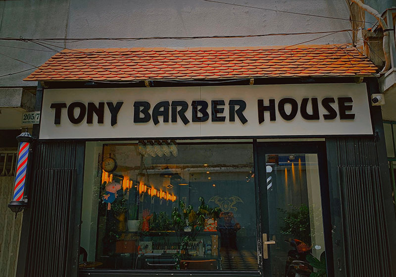 bảng hiệu barber shop