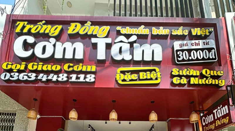 bảng hiệu quán cơm tấm