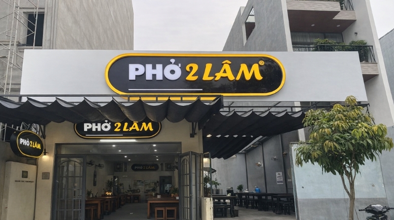 bảng hiệu quán phở