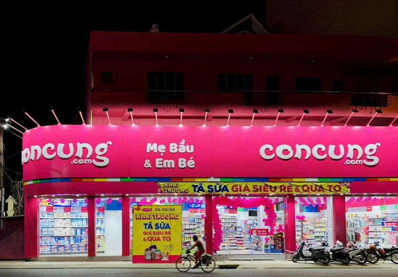 Bảng hiệu shop mẹ và bé