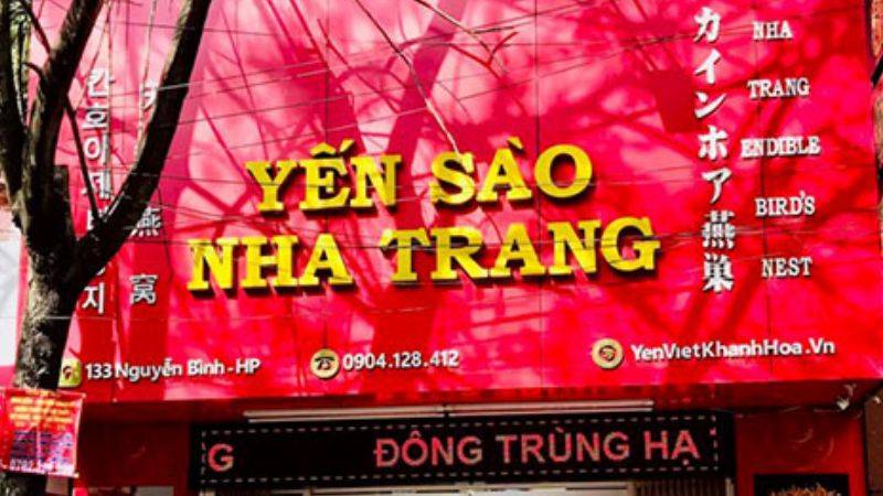 bảng hiệu yến xào