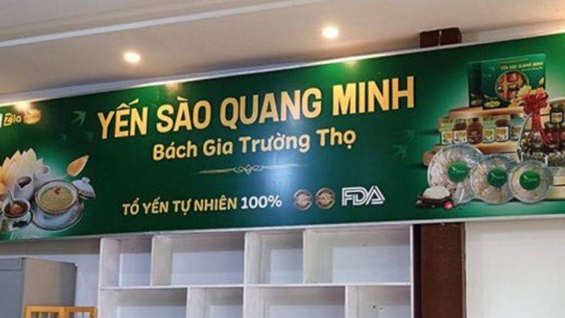 bảng hiệu yến xào