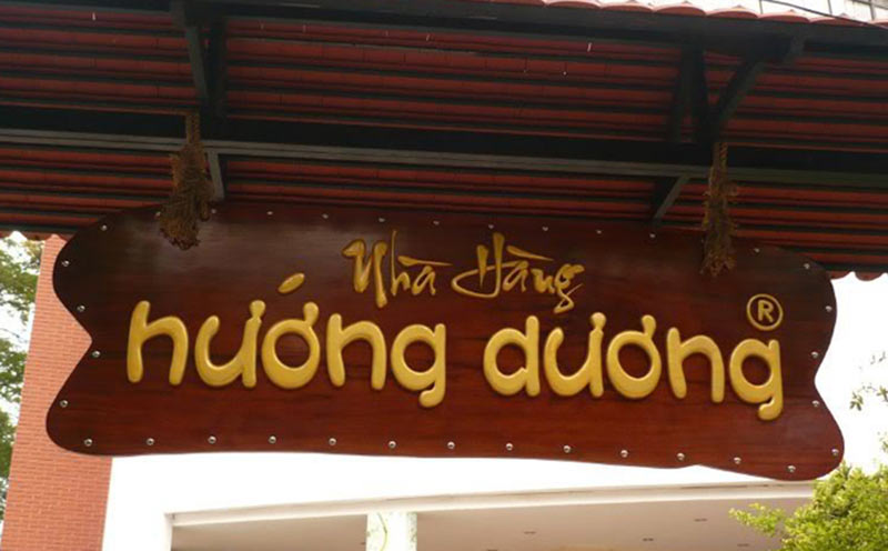 biển hiệu nhà hàng
