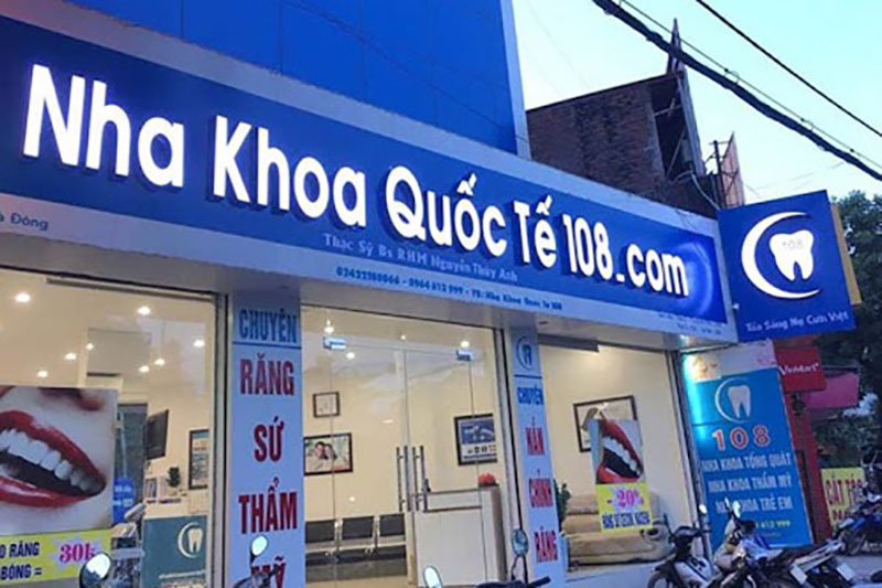 biển hiệu phòng khám