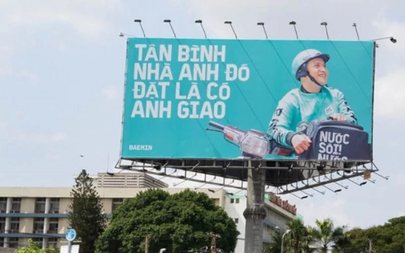 Biển quảng cáo cỡ lớn