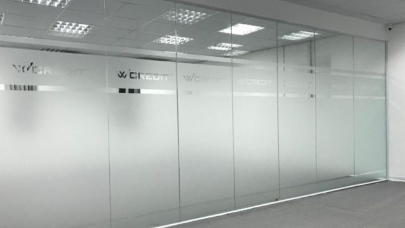 decal dán kính mờ tphcm