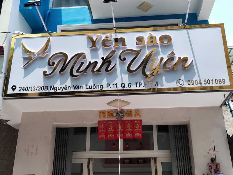 Kích thước biển hiệu ngang