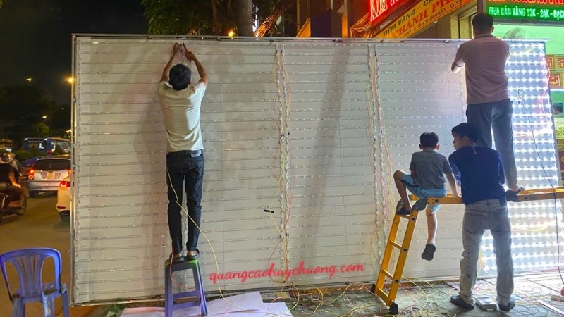 kích thước pano quảng cáo