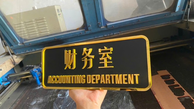 mẫu biển công ty