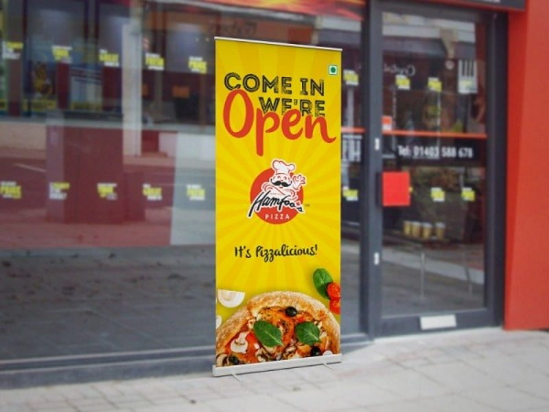 Phân biệt Poster, Banner, Standee Và Backdrop