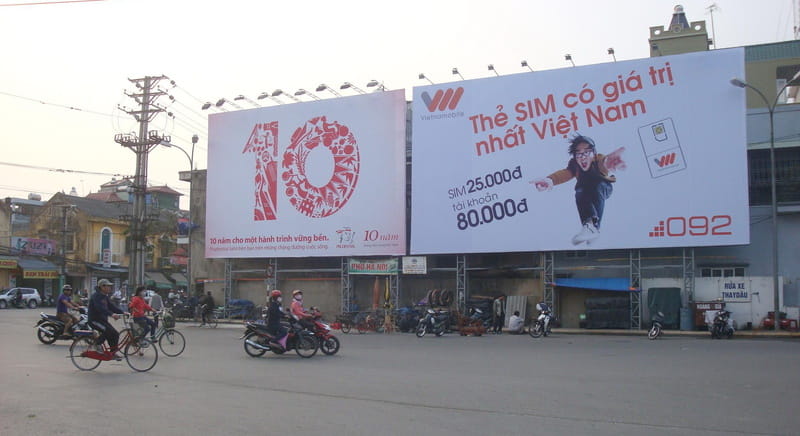 thi công bảng hiệu cỡ lớn