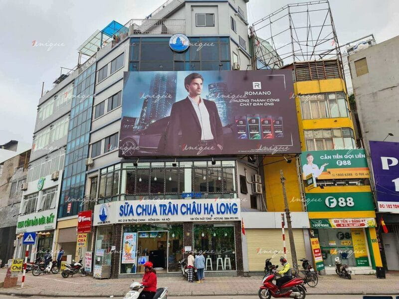 ưu nhược điểm của quảng cáo ngoài trời