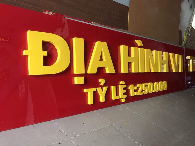 Vật liệu quảng cáo ngoài trời