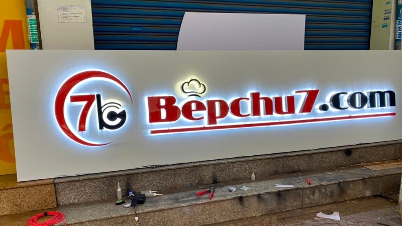 xưởng gia công quảng cáo