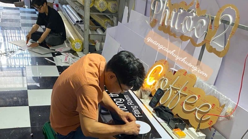 xưởng in quảng cáo