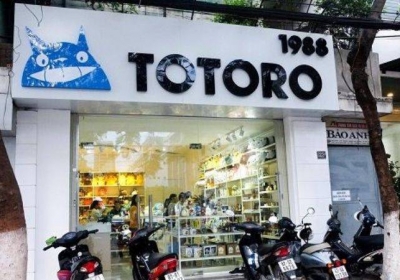 Tổng hợp bảng hiệu shop quà tặng ấn tượng nhất 2025